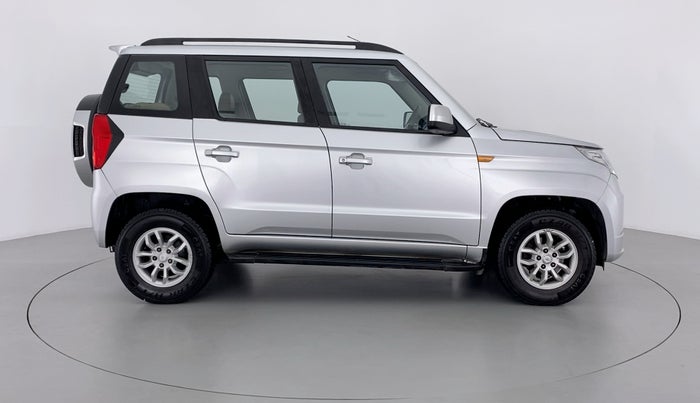2016 Mahindra TUV300 T8 AT, Diesel, Automatic, 28,576 km, Right Side View