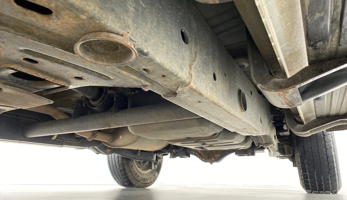 2016 Mahindra TUV300 T8 AT, Diesel, Automatic, 28,576 km, Right Side Underbody