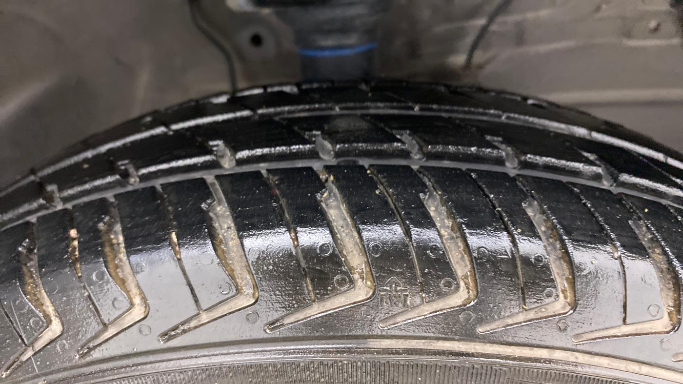 2022 Maruti Alto K10 VXI, Petrol, Manual, 5,785 km, Right Front Tyre Tread