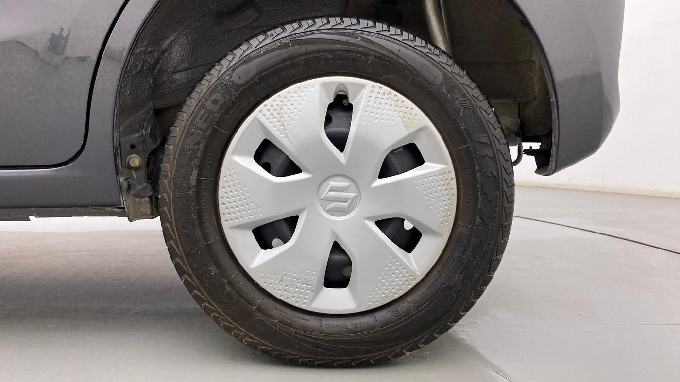 2022 Maruti Alto K10 VXI, Petrol, Manual, 5,785 km, Left Rear Wheel