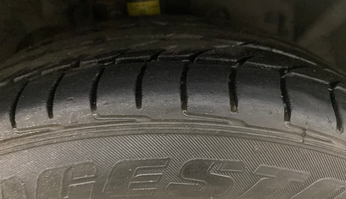 2013 Ford Ecosport TITANIUM 1.5L PETROL AT, Petrol, Automatic, 54,888 km, Right Front Tyre Tread