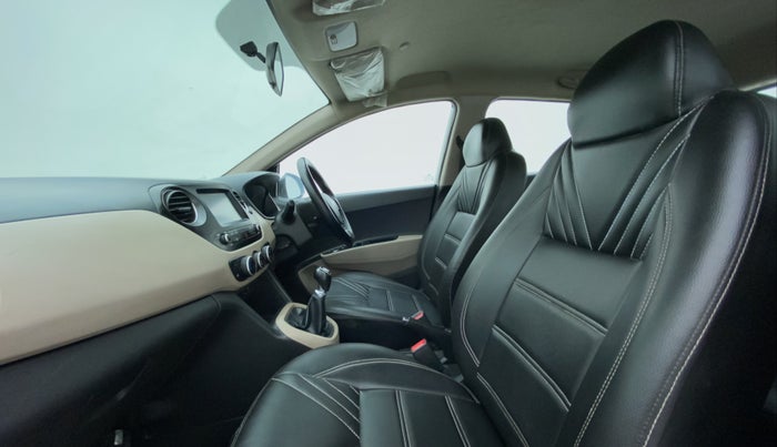 2019 Hyundai Grand i10 SPORTZ 1.2 KAPPA VTVT, CNG, Manual, 79,603 km, Right Side Front Door Cabin