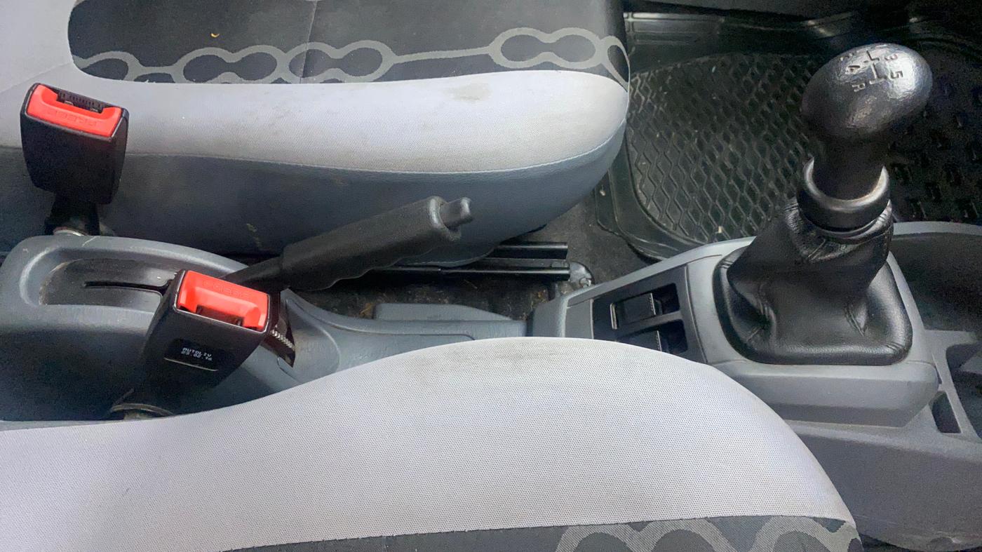 2016 Maruti Alto 800 LXI, Petrol, Manual, 26,466 km, Gear Lever
