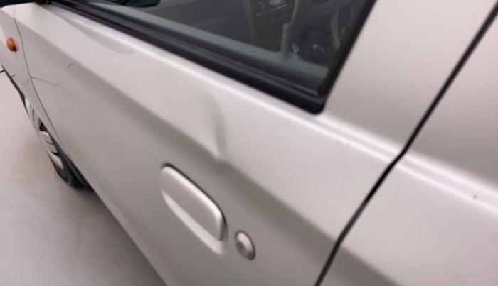 2016 Maruti Alto 800 LXI, Petrol, Manual, 26,466 km, Front passenger door - Slightly dented