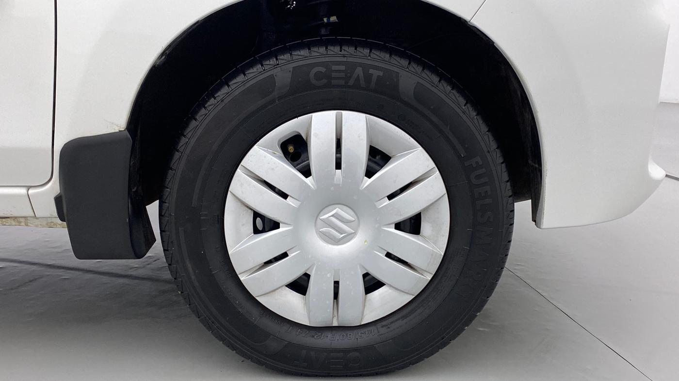 2022 Maruti Alto LXI OPT, Petrol, Manual, 4,288 km, Right Front Wheel
