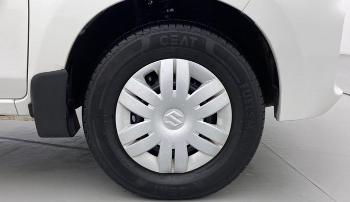 2022 Maruti Alto LXI OPT, Petrol, Manual, 4,288 km, Right Front Wheel