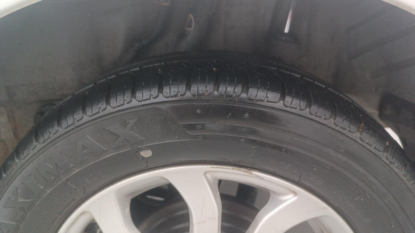 2015 Honda Amaze 1.2L I-VTEC VX, Petrol, Manual, 54,643 km, Left Rear Tyre Tread