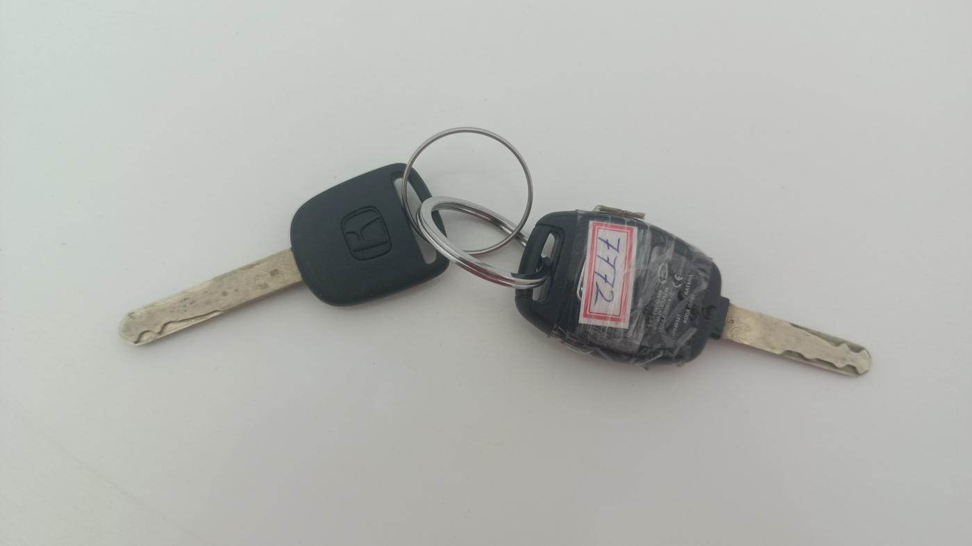 2015 Honda Amaze 1.2L I-VTEC VX, Petrol, Manual, 54,643 km, Key Close Up