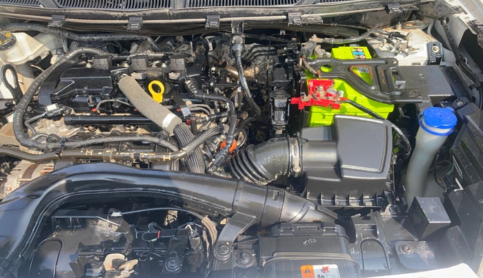 2018 Ford FREESTYLE TITANIUM 1.2 PETROL, Petrol, Manual, 1,28,009 km, Engine View - Left