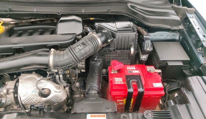 2021 Mahindra XUV300 W8 (O) 1.5 DIESEL, Diesel, Manual, 1,12,292 km, Engine View - Left