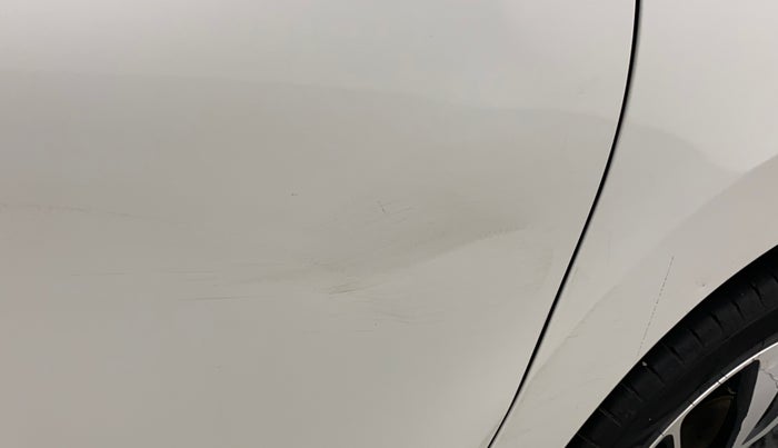 2021 Toyota Glanza G, Petrol, Manual, 39,299 km, Driver-side door - Slightly dented