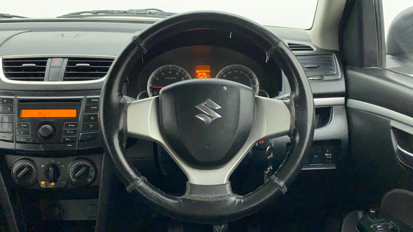 2012 Maruti Swift VXI, Petrol, Manual, 90,847 km, Steering Wheel Close Up