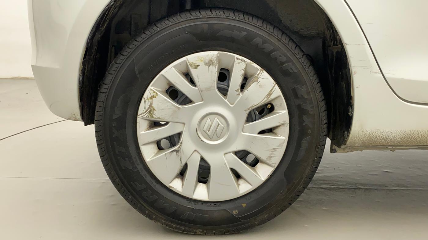 2012 Maruti Swift VXI, Petrol, Manual, 90,847 km, Right Rear Wheel