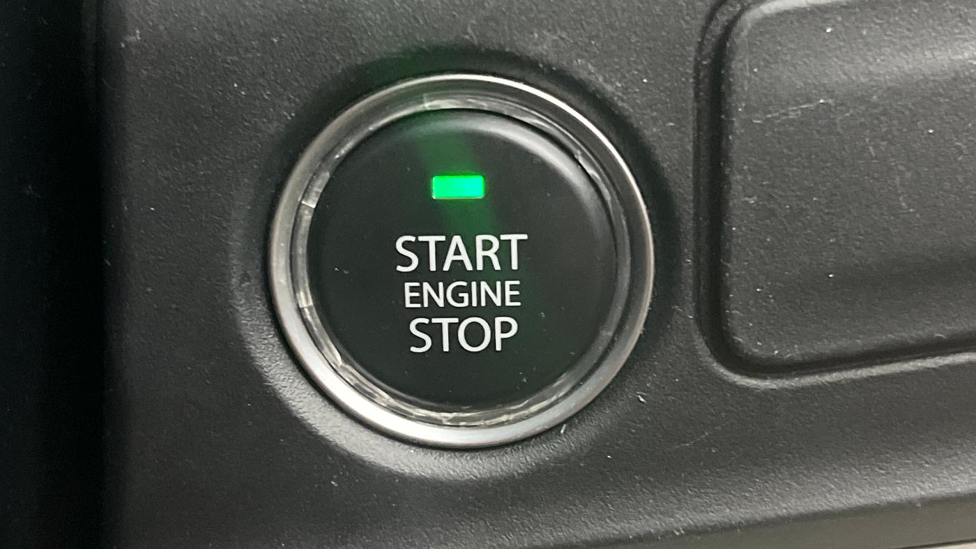 2023 Tata ALTROZ XZA + SUNROOF, Petrol, Automatic, 32,423 km, Keyless Start/ Stop Button