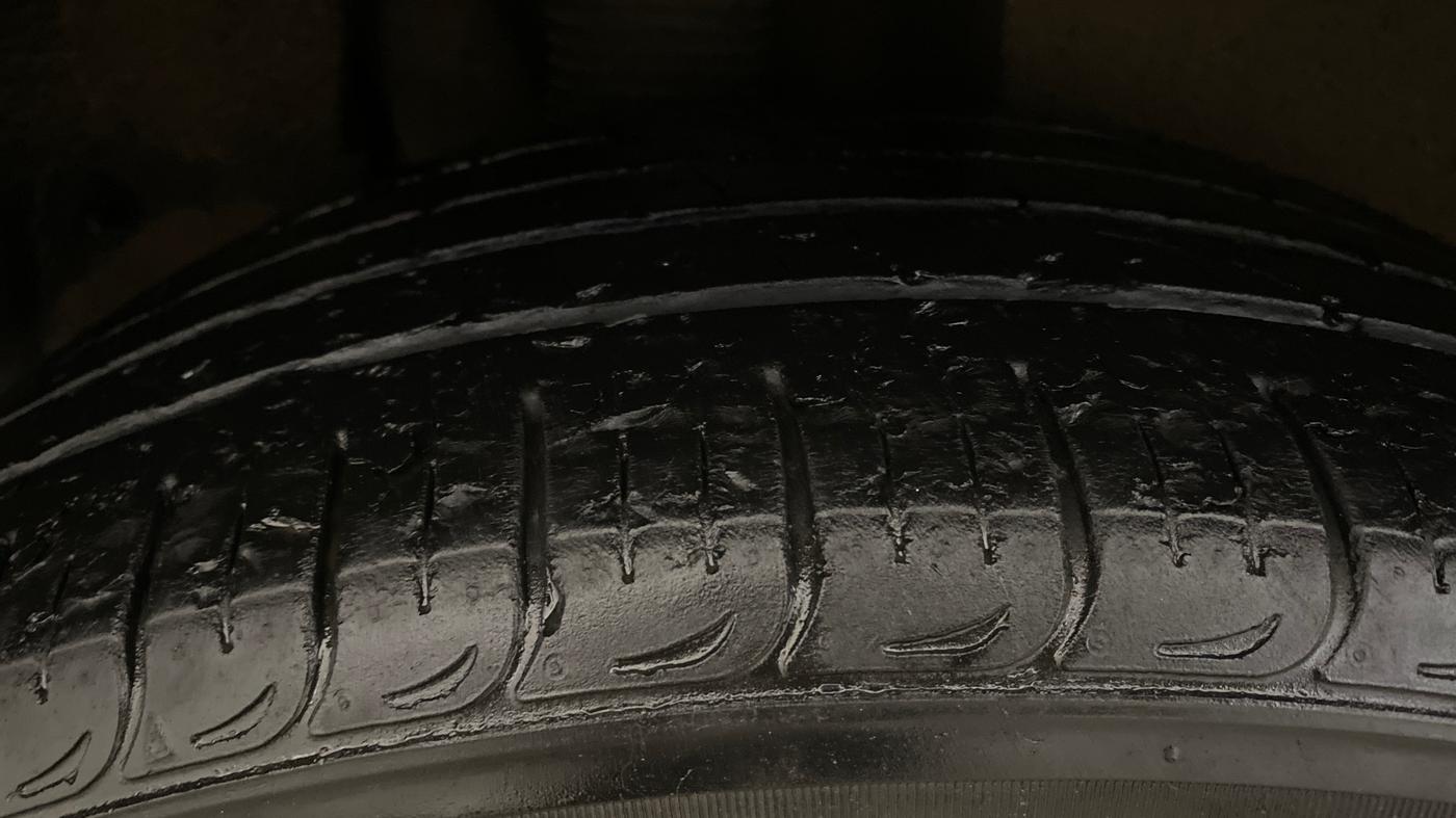 2021 Hyundai Tucson GLS 2WD AT PETROL, Petrol, Automatic, 51,475 km, Right Rear Tyre Tread