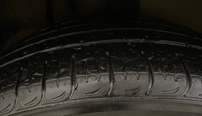 2021 Hyundai Tucson GLS 2WD AT PETROL, Petrol, Automatic, 51,475 km, Right Rear Tyre Tread