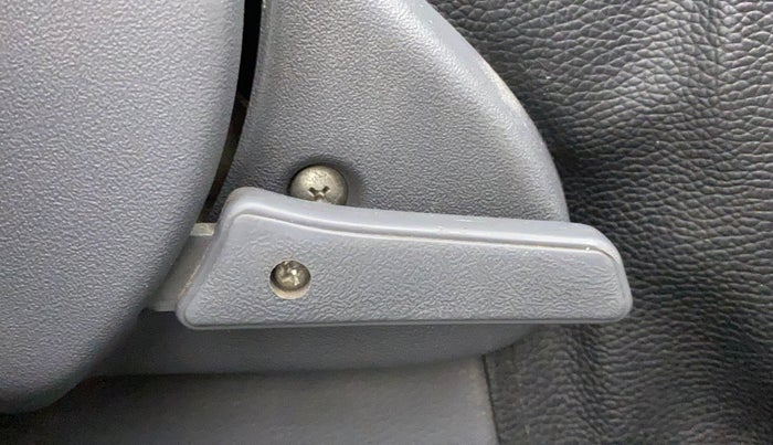 2013 Maruti Alto 800 LXI, Petrol, Manual, 89,033 km, Driver Side Adjustment Panel