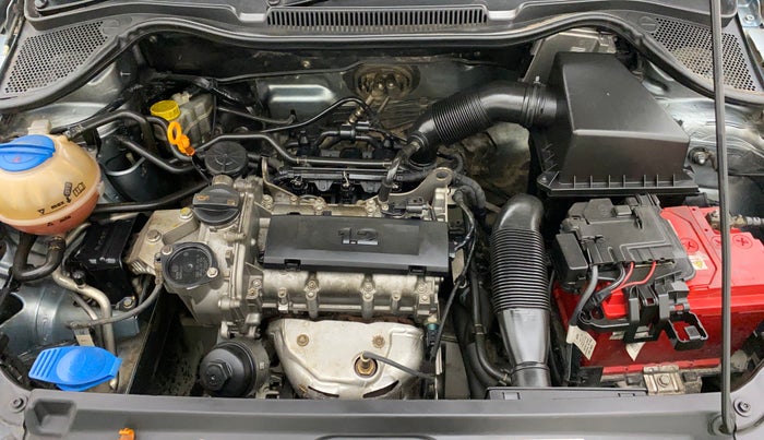 2011 Volkswagen Polo COMFORTLINE 1.2L PETROL, Petrol, Manual, 52,791 km, Open Bonet