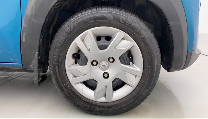 2021 Renault Kwid 1.0 RXT Opt, Petrol, Manual, 17,931 km, Right Front Wheel