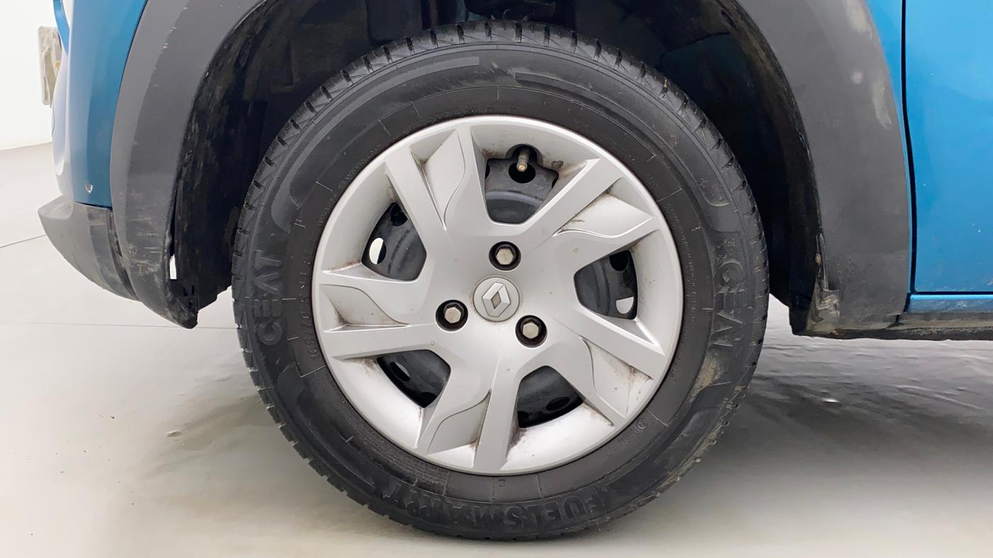 2021 Renault Kwid 1.0 RXT Opt, Petrol, Manual, 17,931 km, Left Front Wheel