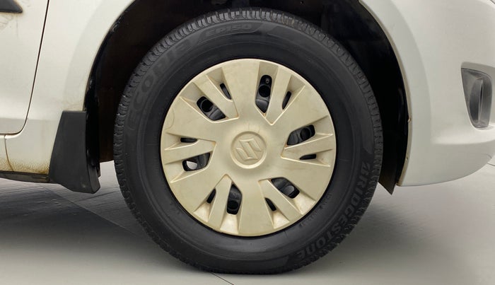 2012 Maruti Swift VDI, Diesel, Manual, 95,775 km, Right Front Wheel