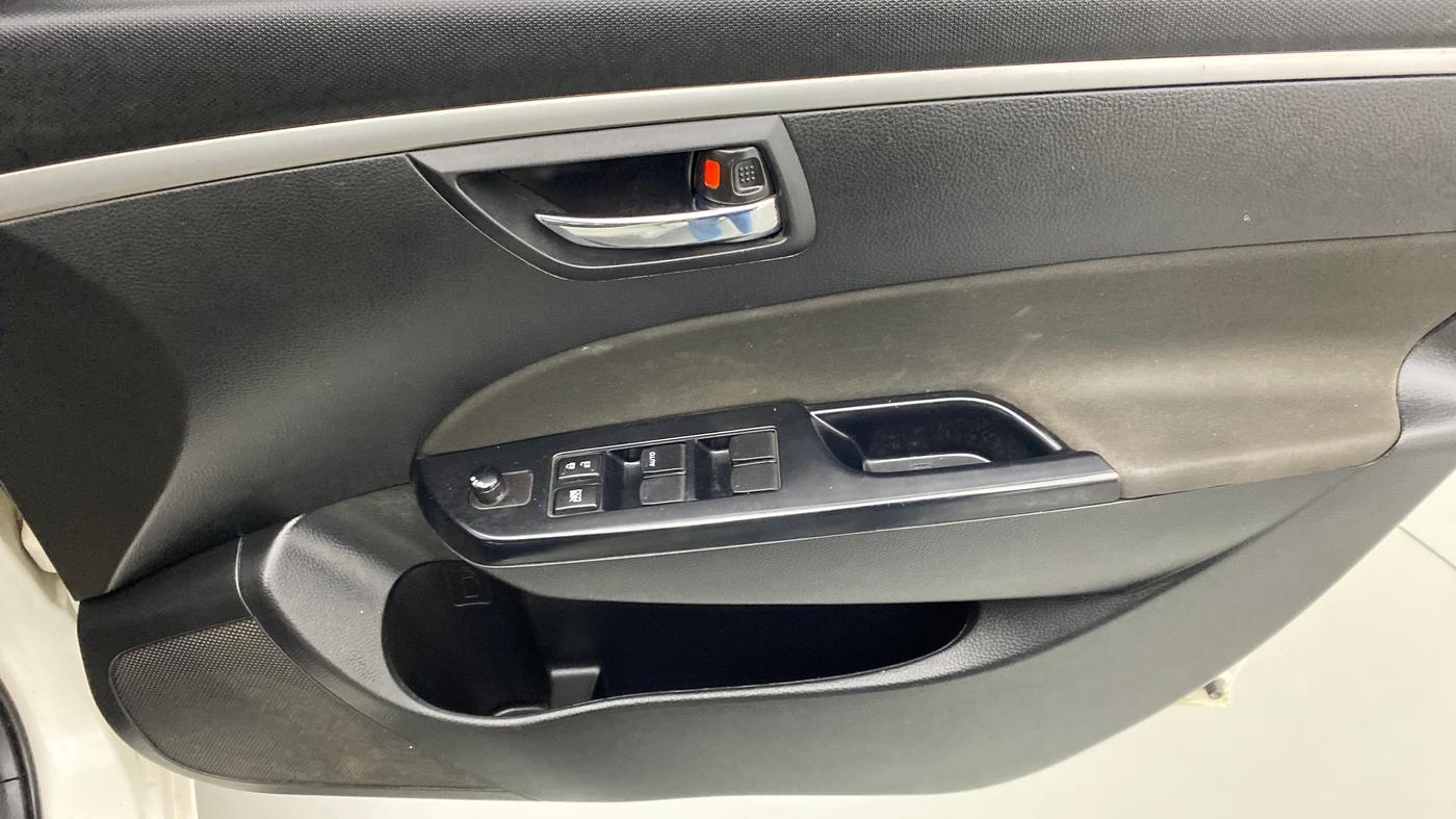 2012 Maruti Swift VDI, Diesel, Manual, 95,775 km, Driver Side Door Panels Control