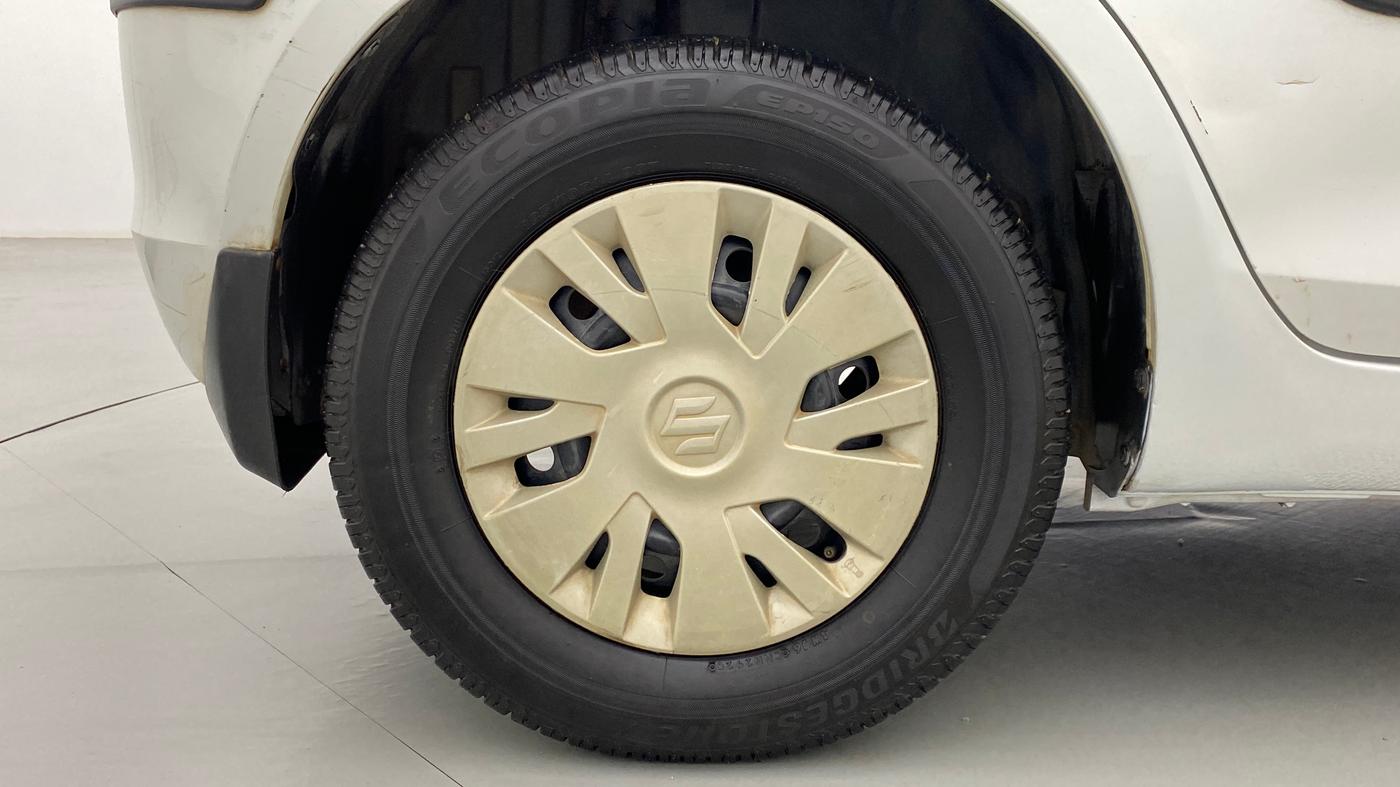 2012 Maruti Swift VDI, Diesel, Manual, 95,775 km, Right Rear Wheel