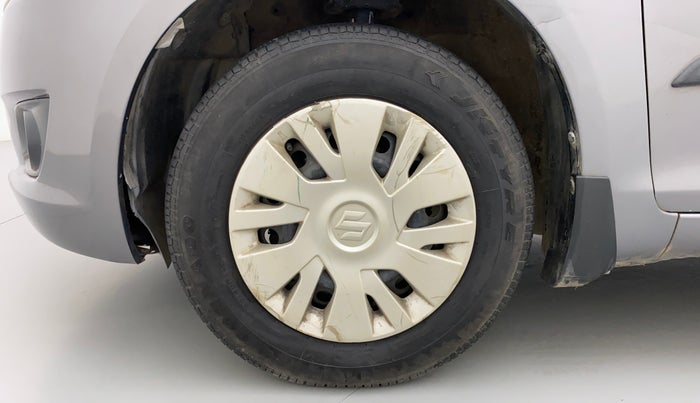 2014 Maruti Swift VXI, Petrol, Manual, 1,23,305 km, Left Front Wheel
