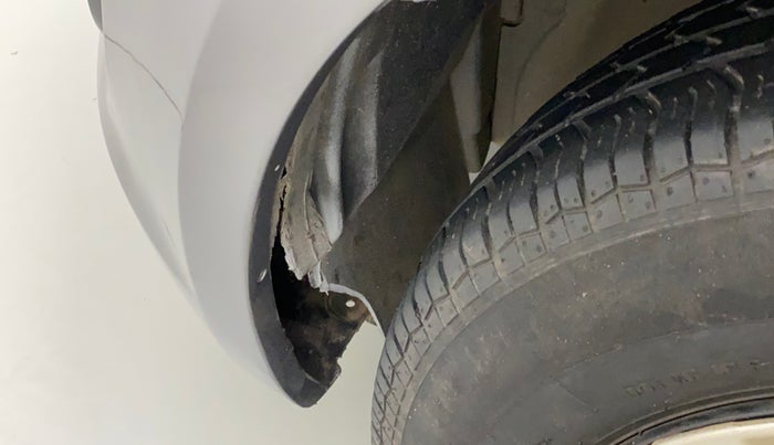 2014 Maruti Swift VXI, Petrol, Manual, 1,23,305 km, Left fender - Lining loose