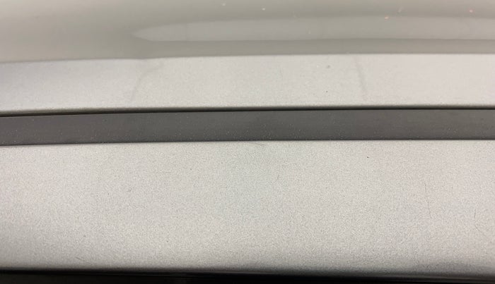 2014 Maruti Swift VXI, Petrol, Manual, 1,23,305 km, Left B pillar - Slightly dented