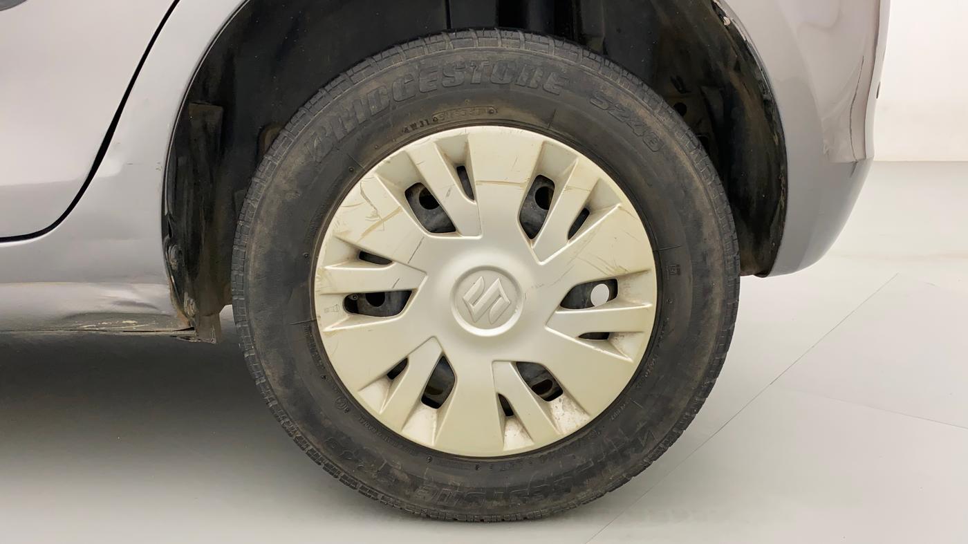 2014 Maruti Swift VXI, Petrol, Manual, 1,23,305 km, Left Rear Wheel