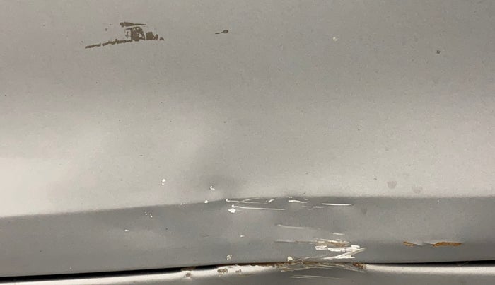 2014 Maruti Swift VXI, Petrol, Manual, 1,23,305 km, Driver-side door - Slightly rusted