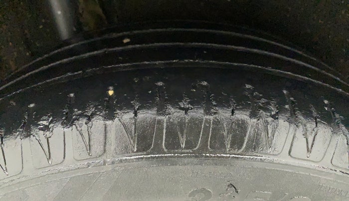 2019 Maruti Vitara Brezza ZDI PLUS, Diesel, Manual, 57,033 km, Right Rear Tyre Tread