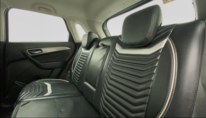2019 Maruti Vitara Brezza ZDI PLUS, Diesel, Manual, 57,033 km, Right Side Rear Door Cabin