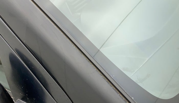 2019 Maruti Vitara Brezza ZDI PLUS, Diesel, Manual, 57,033 km, Right A pillar - Minor scratches