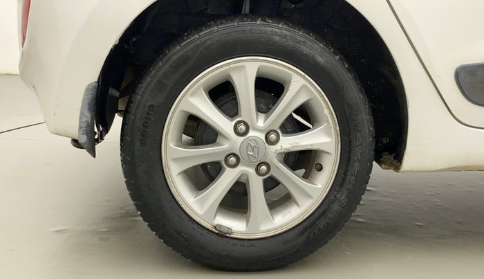 2015 Hyundai Grand i10 ASTA AT 1.2 KAPPA VTVT, Petrol, Automatic, 21,818 km, Right Rear Wheel