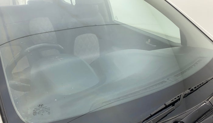 2015 Hyundai Grand i10 ASTA AT 1.2 KAPPA VTVT, Petrol, Automatic, 21,818 km, Front windshield - Minor spot on windshield