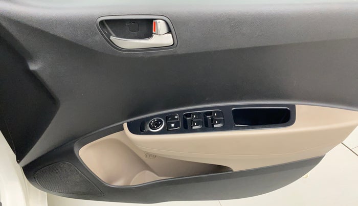 2015 Hyundai Grand i10 ASTA AT 1.2 KAPPA VTVT, Petrol, Automatic, 21,818 km, Driver Side Door Panels Control