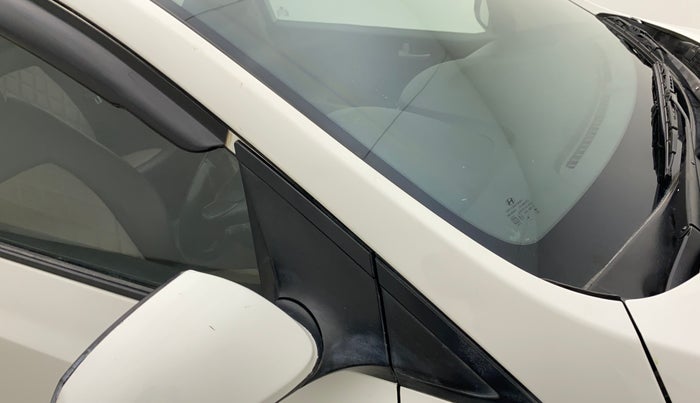 2015 Hyundai Grand i10 ASTA AT 1.2 KAPPA VTVT, Petrol, Automatic, 21,818 km, Right A pillar - Slightly dented