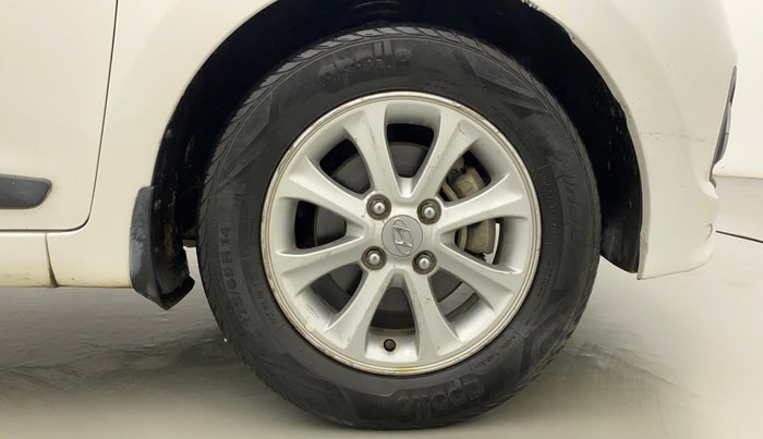 2015 Hyundai Grand i10 ASTA AT 1.2 KAPPA VTVT, Petrol, Automatic, 21,818 km, Right Front Wheel