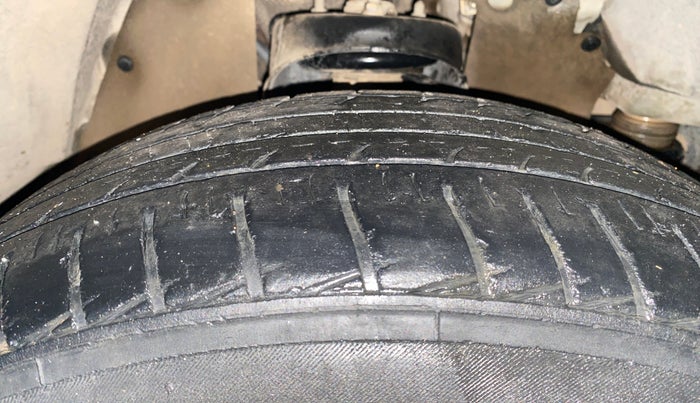 2022 Mahindra BOLERO NEO N10 R, Diesel, Manual, 62,993 km, Right Front Tyre Tread