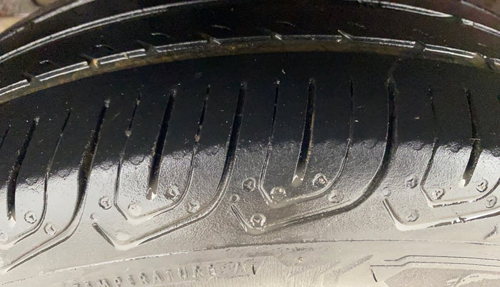 2019 Honda Jazz 1.2L I-VTEC VX CVT, Petrol, Automatic, 51,092 km, Right Rear Tyre Tread