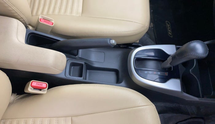 2019 Honda Jazz 1.2L I-VTEC VX CVT, Petrol, Automatic, 51,092 km, Gear Lever