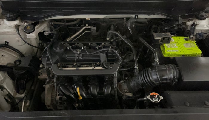 2020 Hyundai VENUE S+ 1.2, Petrol, Manual, 64,868 km, Engine View