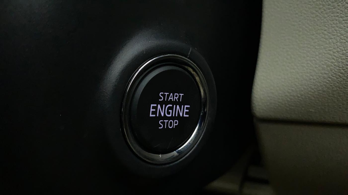 2022 Skoda SLAVIA STYLE 1.5L TSI DSG, Petrol, Automatic, 8,413 km, Keyless Start/ Stop Button