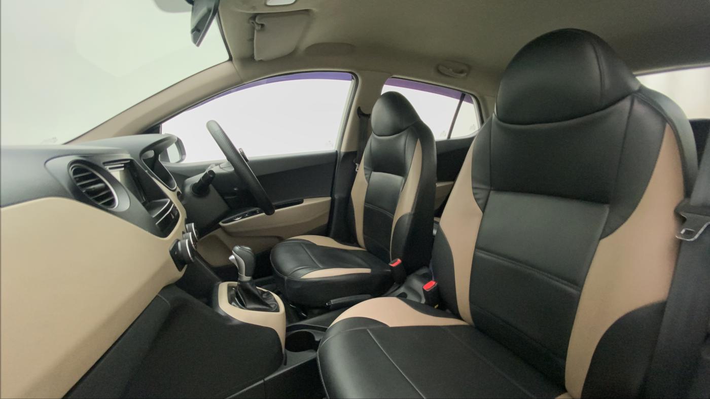 2016 Hyundai Grand i10 MAGNA AT 1.2 KAPPA VTVT, Petrol, Automatic, 48,285 km, Right Side Front Door Cabin
