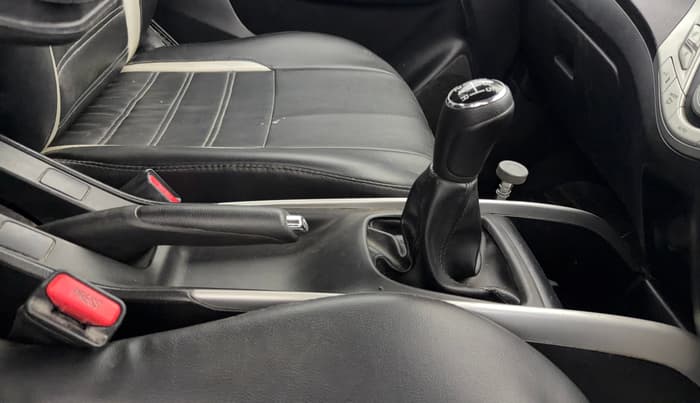 2016 Maruti Baleno DELTA PETROL 1.2, Petrol, Manual, 42,605 km, Gear Lever