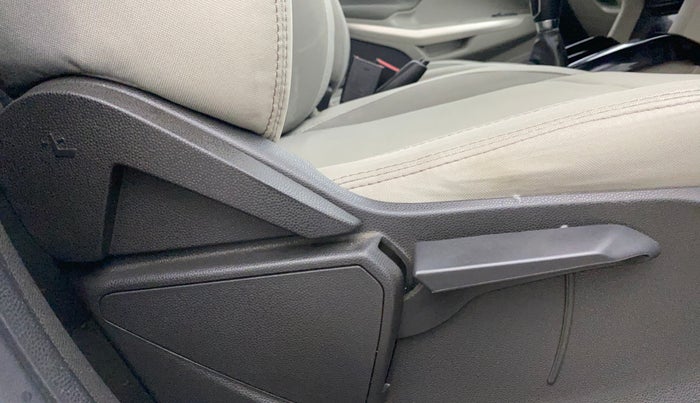 2015 Ford Ecosport TREND+ 1.0L ECOBOOST, Petrol, Manual, 94,143 km, Driver Side Adjustment Panel