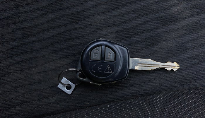 2018 Maruti Baleno DELTA PETROL 1.2, Petrol, Manual, 77,207 km, Key Close Up