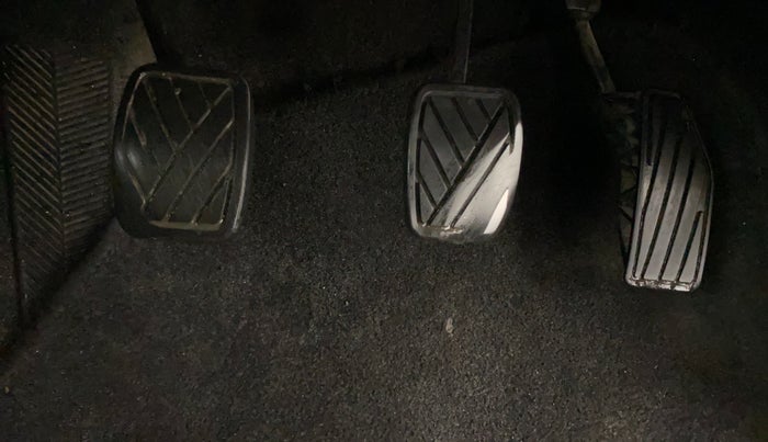 2018 Maruti Baleno DELTA PETROL 1.2, Petrol, Manual, 77,207 km, Pedals